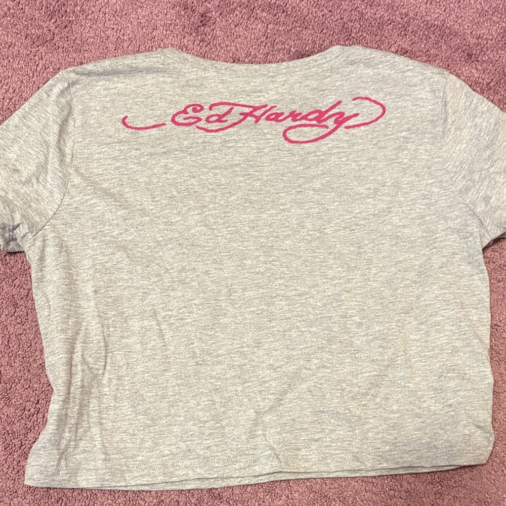 Ed Hardy Gray Crop Top with Pink Logo and Black Skull Graphic - Picture 4 of 5